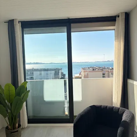 Grand T2 Cosy Et Lumineux Face à L'étang Apartamento *
