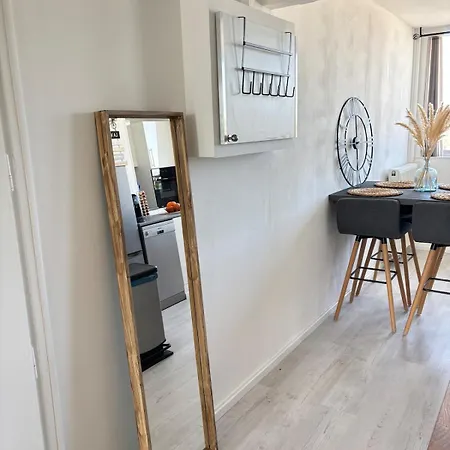 Grand T2 Cosy Et Lumineux Face A L'etang