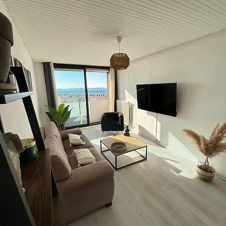 Apartment Grand T2 Cosy Et Lumineux Face A L'etang *